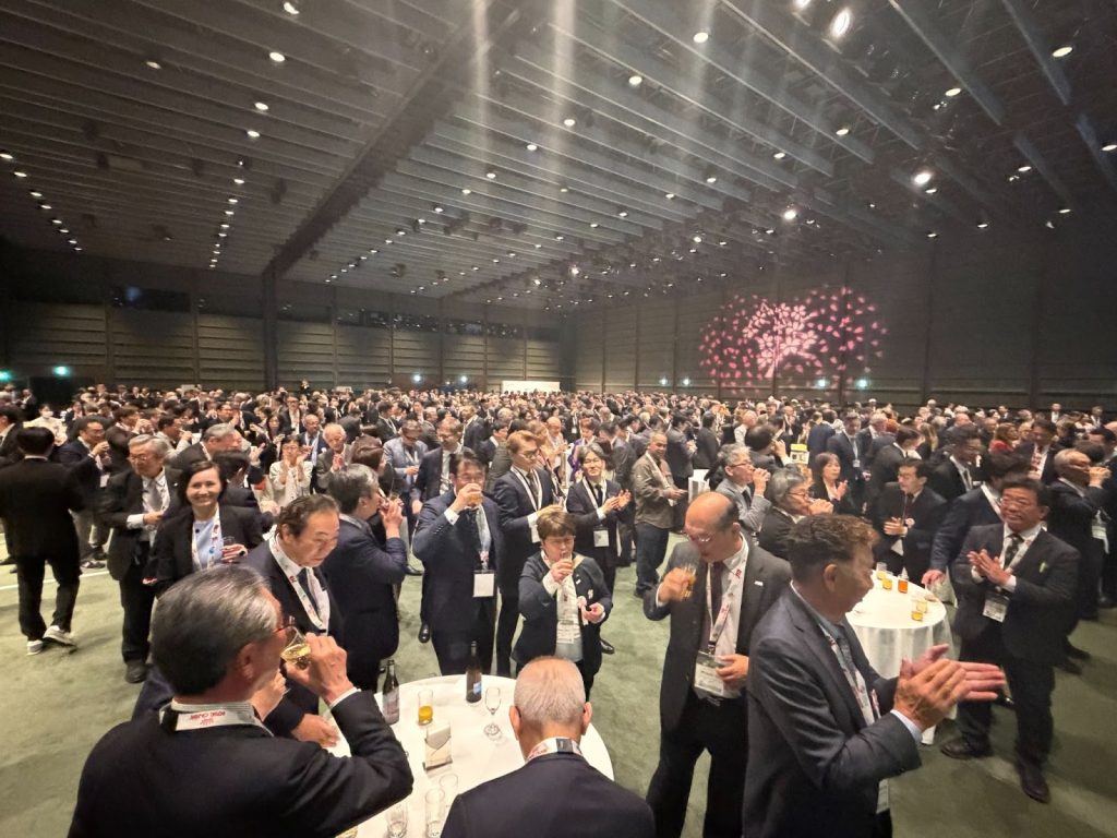 オフィシャルディナーの様子